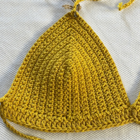 🦋3/40 NWT Hand Crafted by amberblue handmade Triangle Sun top (S) - Picture 5 of 10